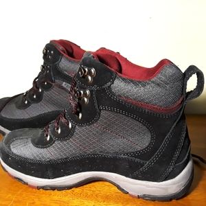 L.L Bean Women Hiking Boots Waterproof/insulated Size 7M